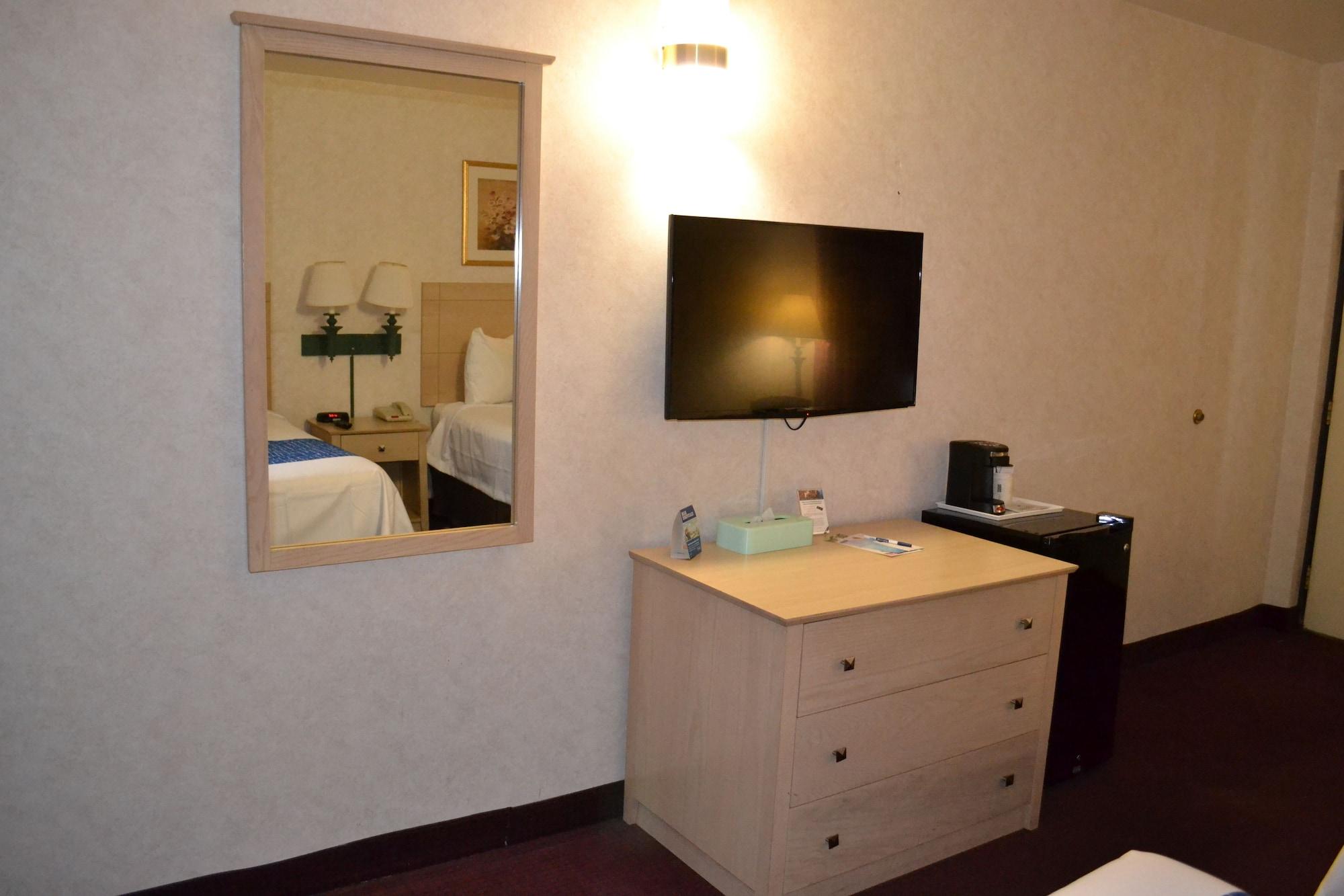 Travelodge By Wyndham Niagara Falls - New York Extérieur photo