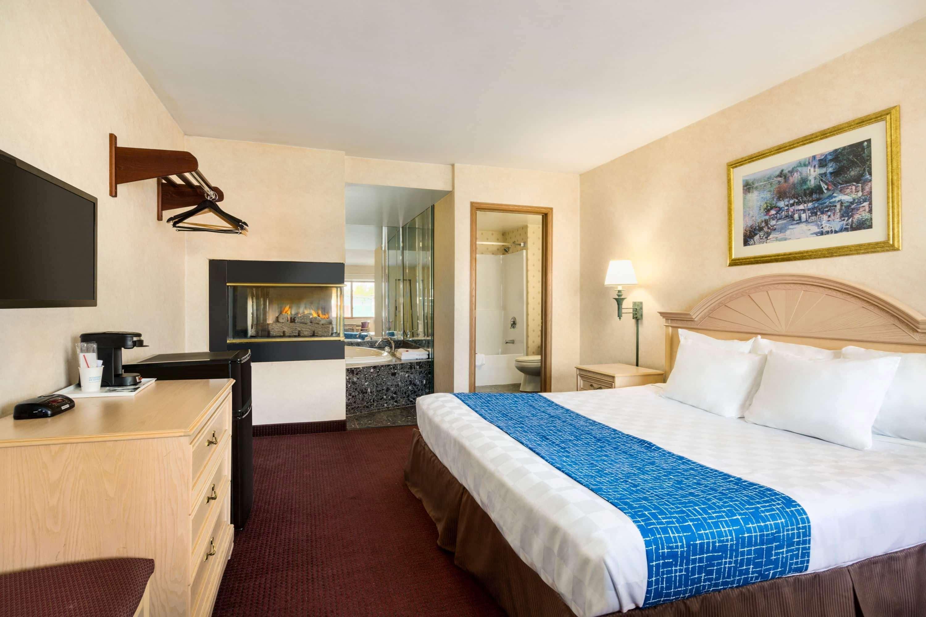 Travelodge By Wyndham Niagara Falls - New York Extérieur photo
