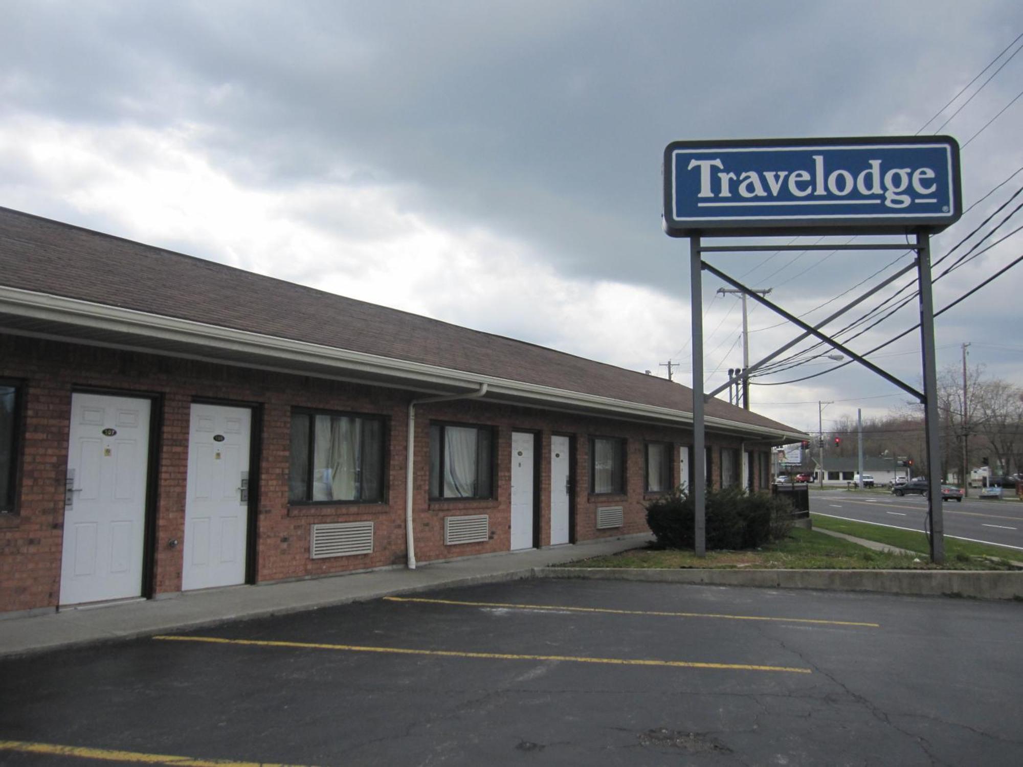Travelodge By Wyndham Niagara Falls - New York Extérieur photo