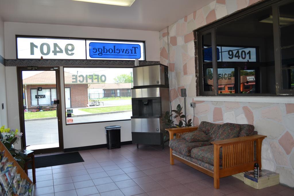 Travelodge By Wyndham Niagara Falls - New York Extérieur photo