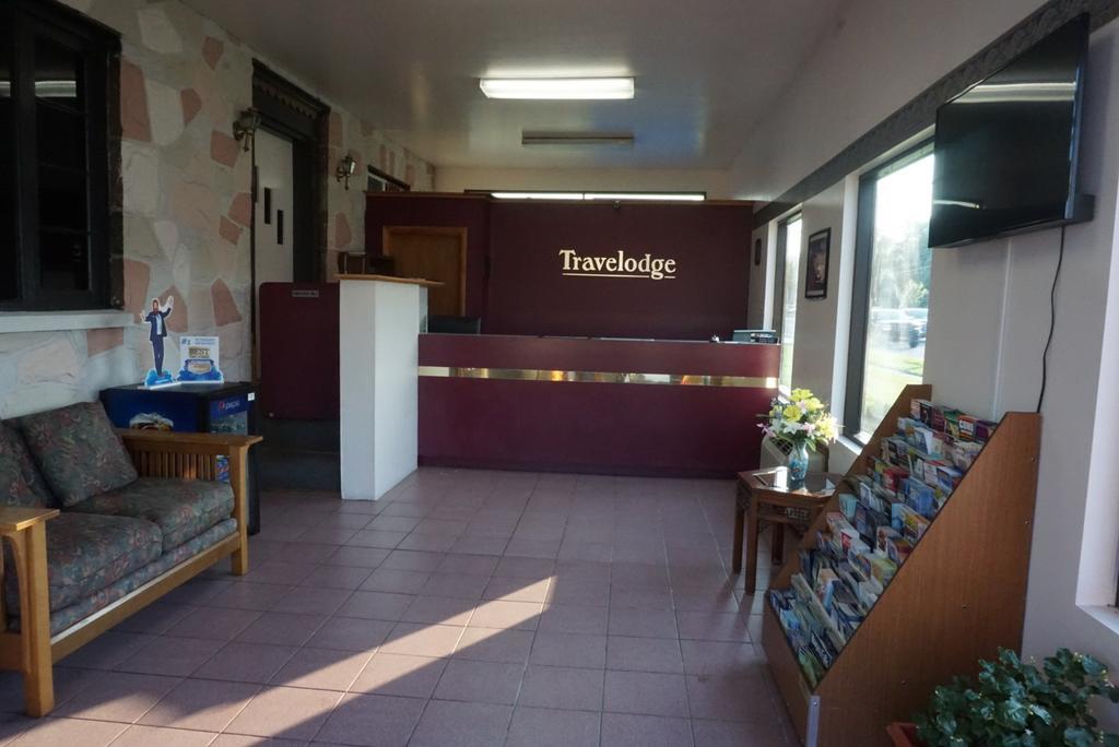 Travelodge By Wyndham Niagara Falls - New York Extérieur photo