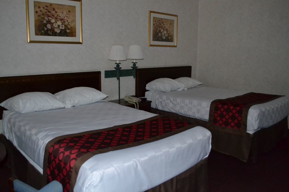 Travelodge By Wyndham Niagara Falls - New York Extérieur photo