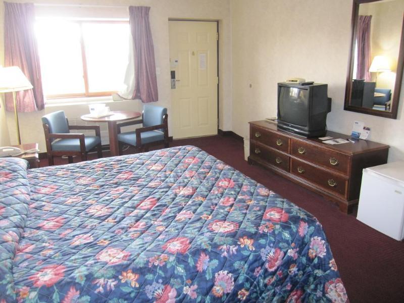 Travelodge By Wyndham Niagara Falls - New York Extérieur photo
