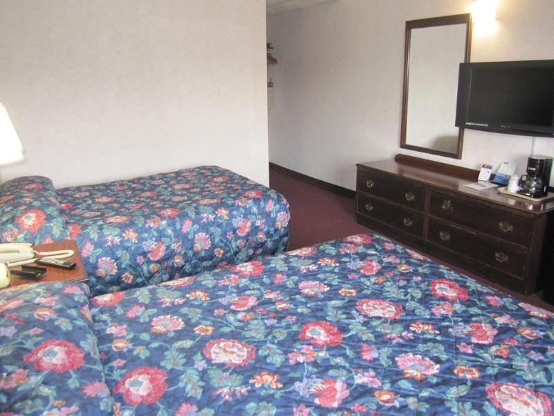 Travelodge By Wyndham Niagara Falls - New York Extérieur photo