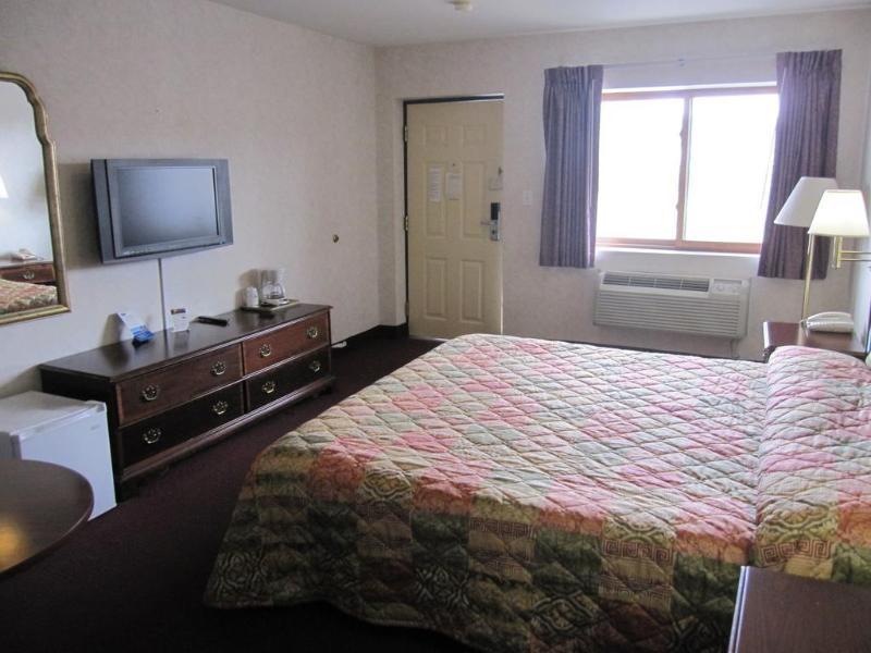 Travelodge By Wyndham Niagara Falls - New York Extérieur photo