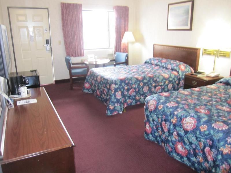 Travelodge By Wyndham Niagara Falls - New York Extérieur photo